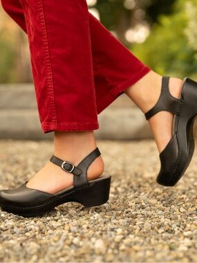 Dansko Sam Black Soft Full Grain Mary Jane Shoes Size 38